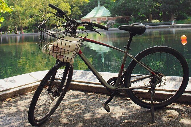 Central Park Bike Rentals - A smart 1-hour Central Park loop: icons without the stress