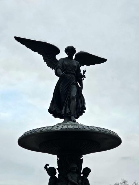 Guided Deluxe Pedicab Tour in Central Park - SummerStage and Bethesda Fountain: the park’s big emotional hits