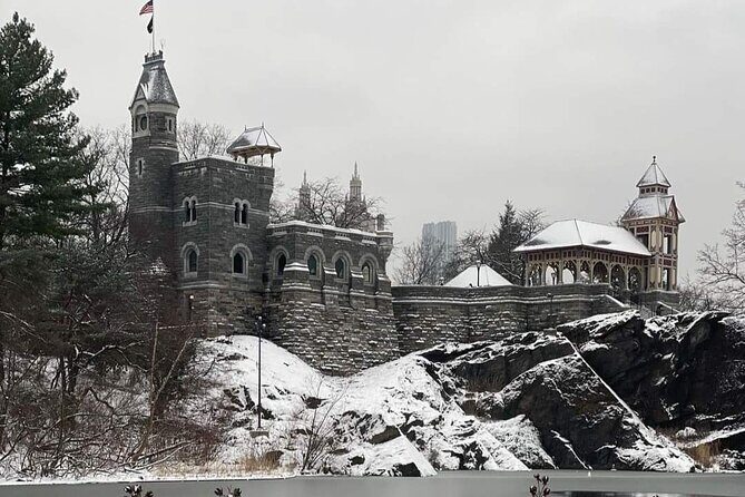 Guided Tour inside Central Park with Pedicab - Columbus Circle to Walman Rink: where the park starts to feel cinematic