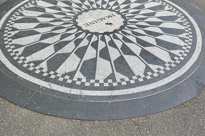 NYC Central Park Tour - Start in Manhattan, finish at Strawberry Fields