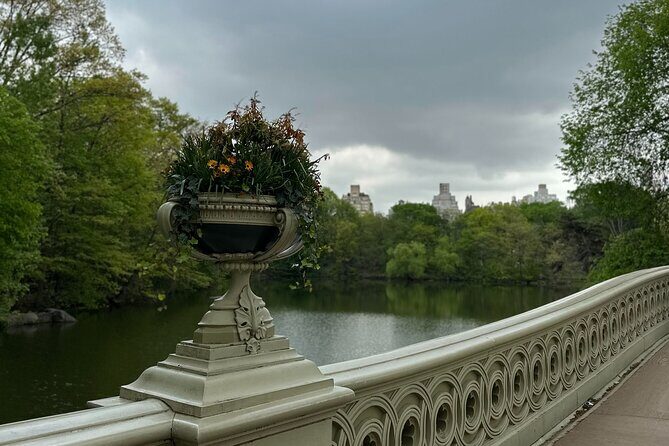 NYC Central Park Tour - A viewpoint for the Mall, then Tavern on the Green